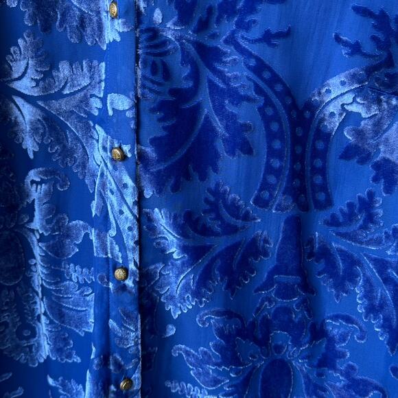 NWT Soft Surroundings Floreat Velvet Shirt M Sapphire Sheer Burnout $120 MSRP - Picture 2 of 10